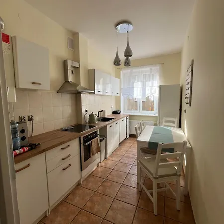 Homestay Przy Targach Poznanskich Nr 1 ,lozko Dlugosc 190cm Poznan